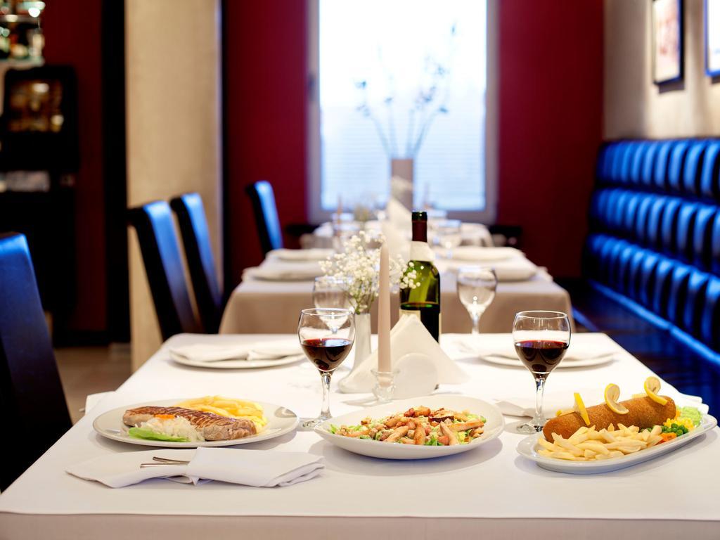 Hotel Knezevina Враниц Екстериор снимка