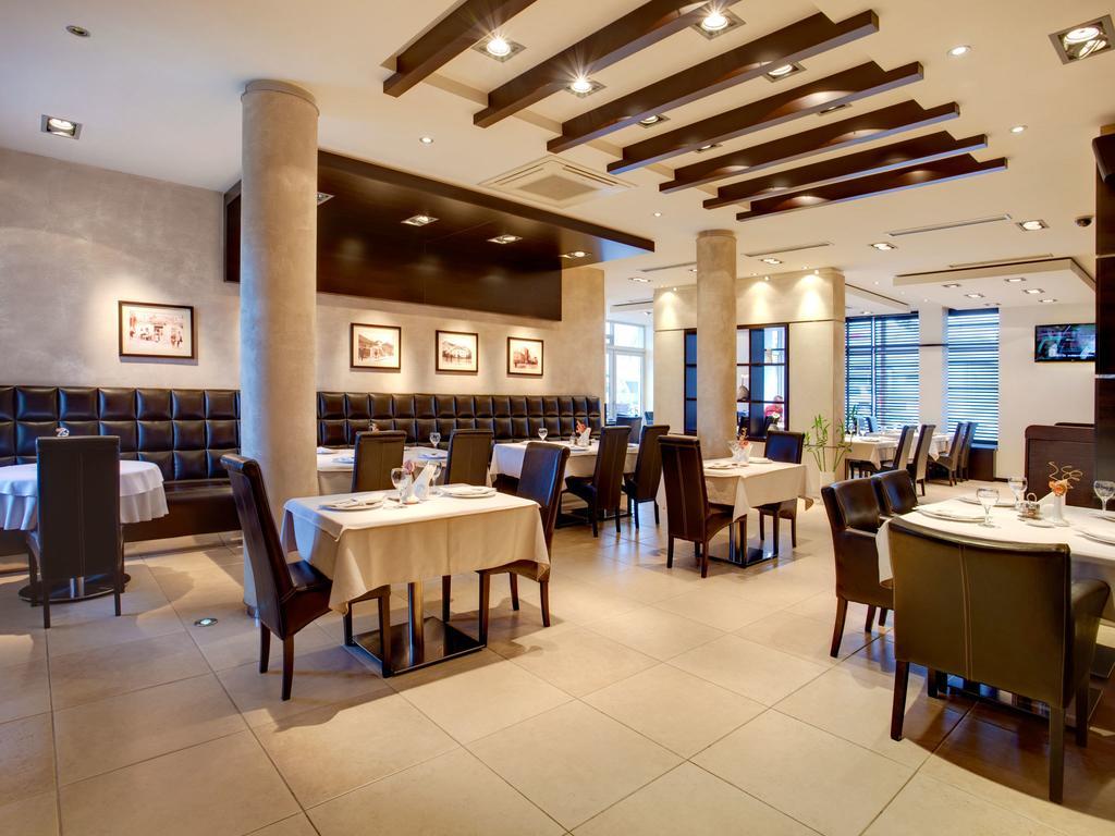 Hotel Knezevina Враниц Екстериор снимка