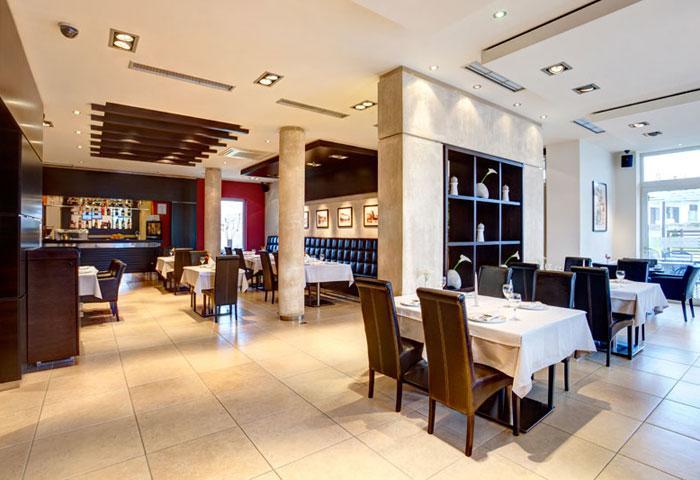 Hotel Knezevina Враниц Екстериор снимка