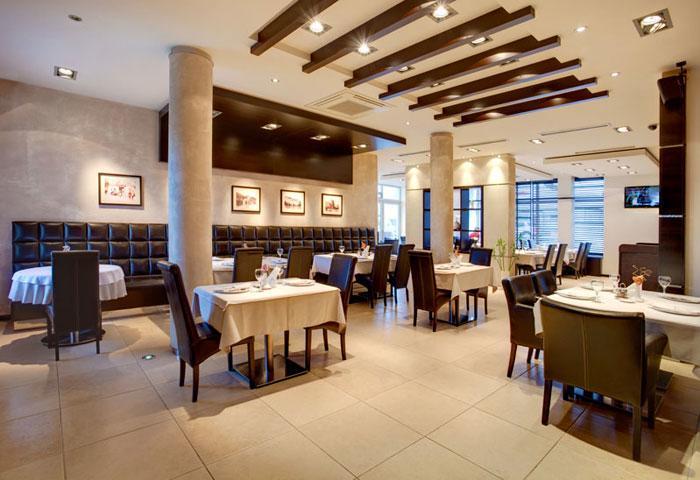 Hotel Knezevina Враниц Екстериор снимка